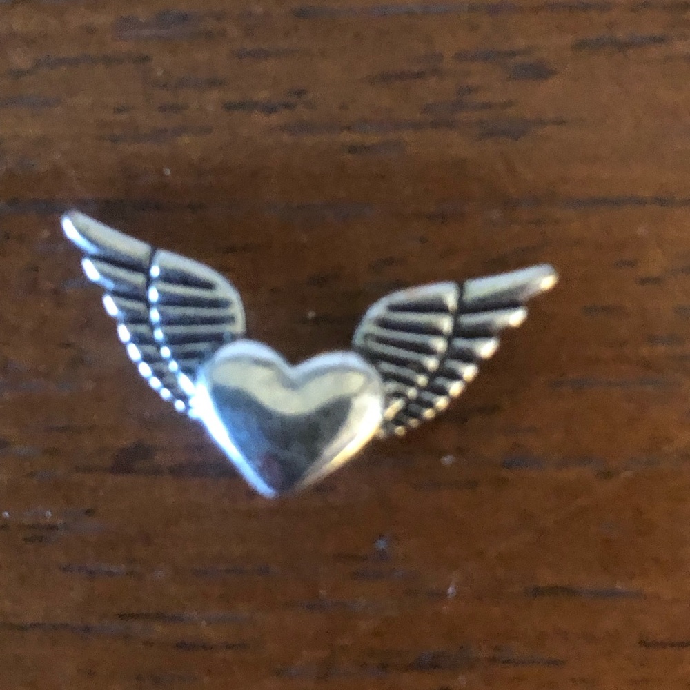 Silver Heart with Wings Charm - 41A $25 or $20 w/offer